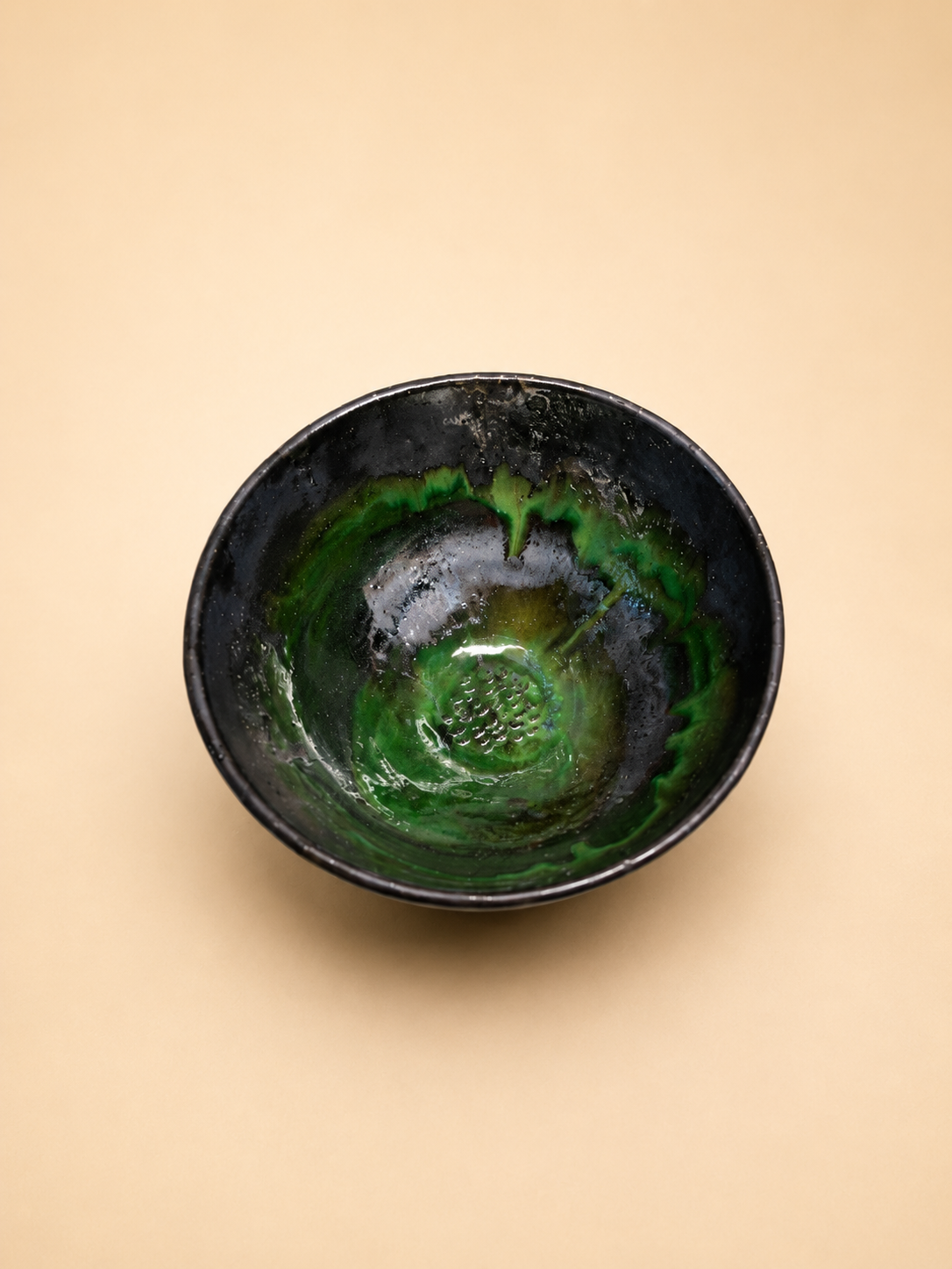GREEN LANTERN GARLIC GRATER SALAD BOWL