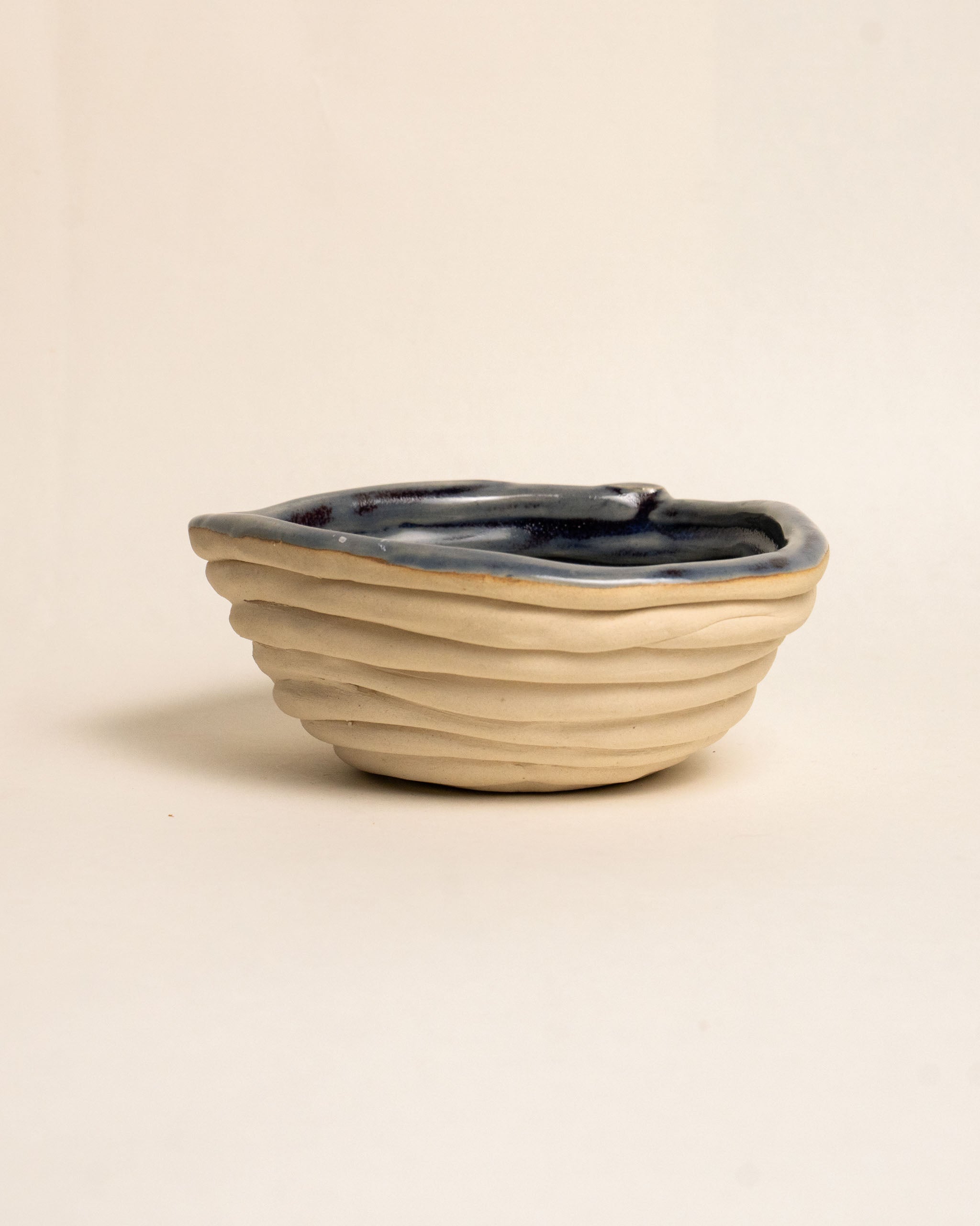 ROPED IN BOWL