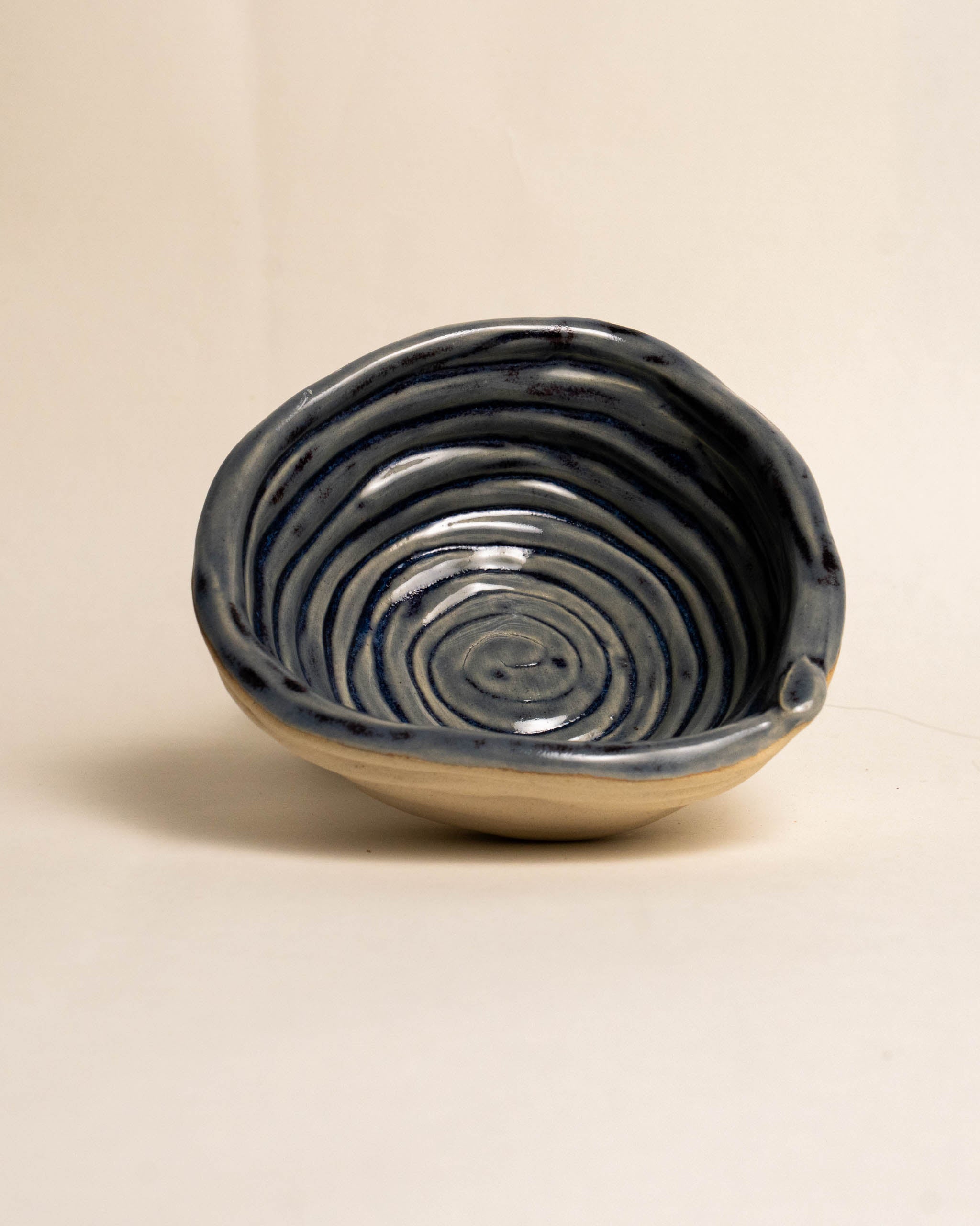 ROPED IN BOWL